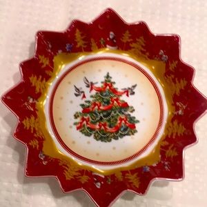 Villeroy & Boch Toy's Fantasy Serving Bowl 9.5"